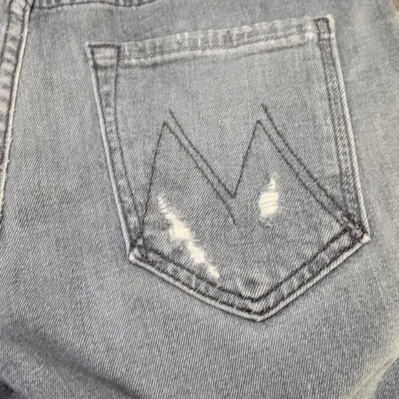 Mother High Waisted Looker Ankle Nick Fray Jeans - Picture 11 of 16